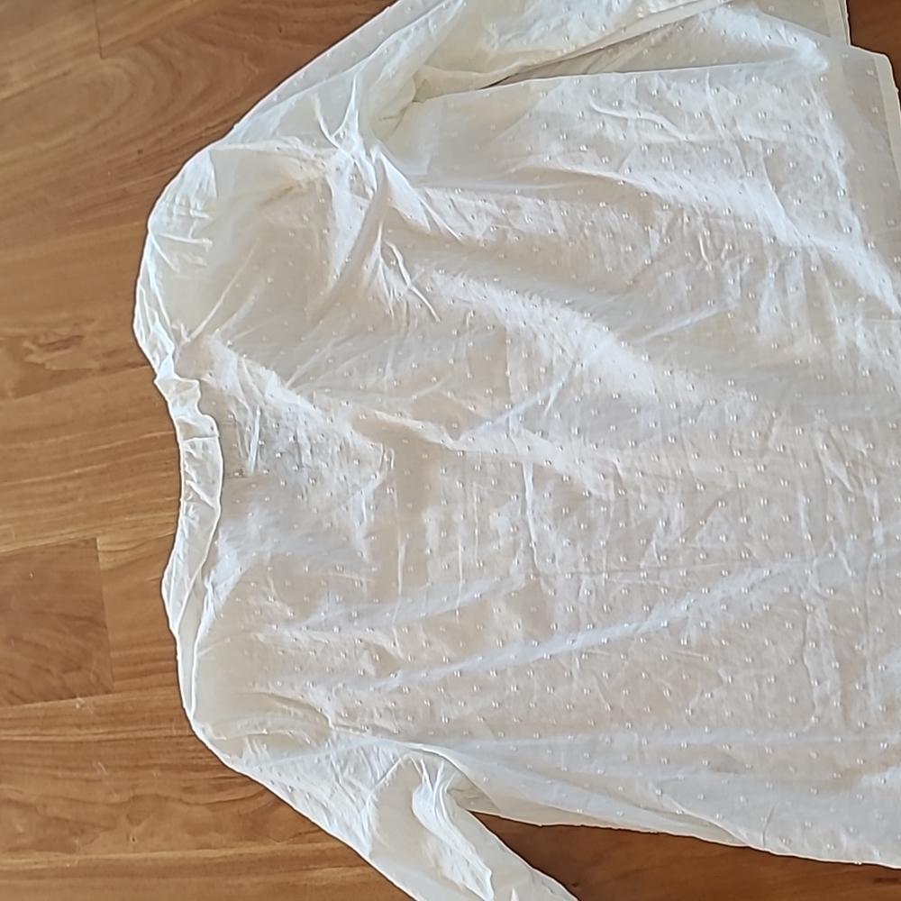 NWT Abercrombie and Fitch blouse - Picture 7 of 10